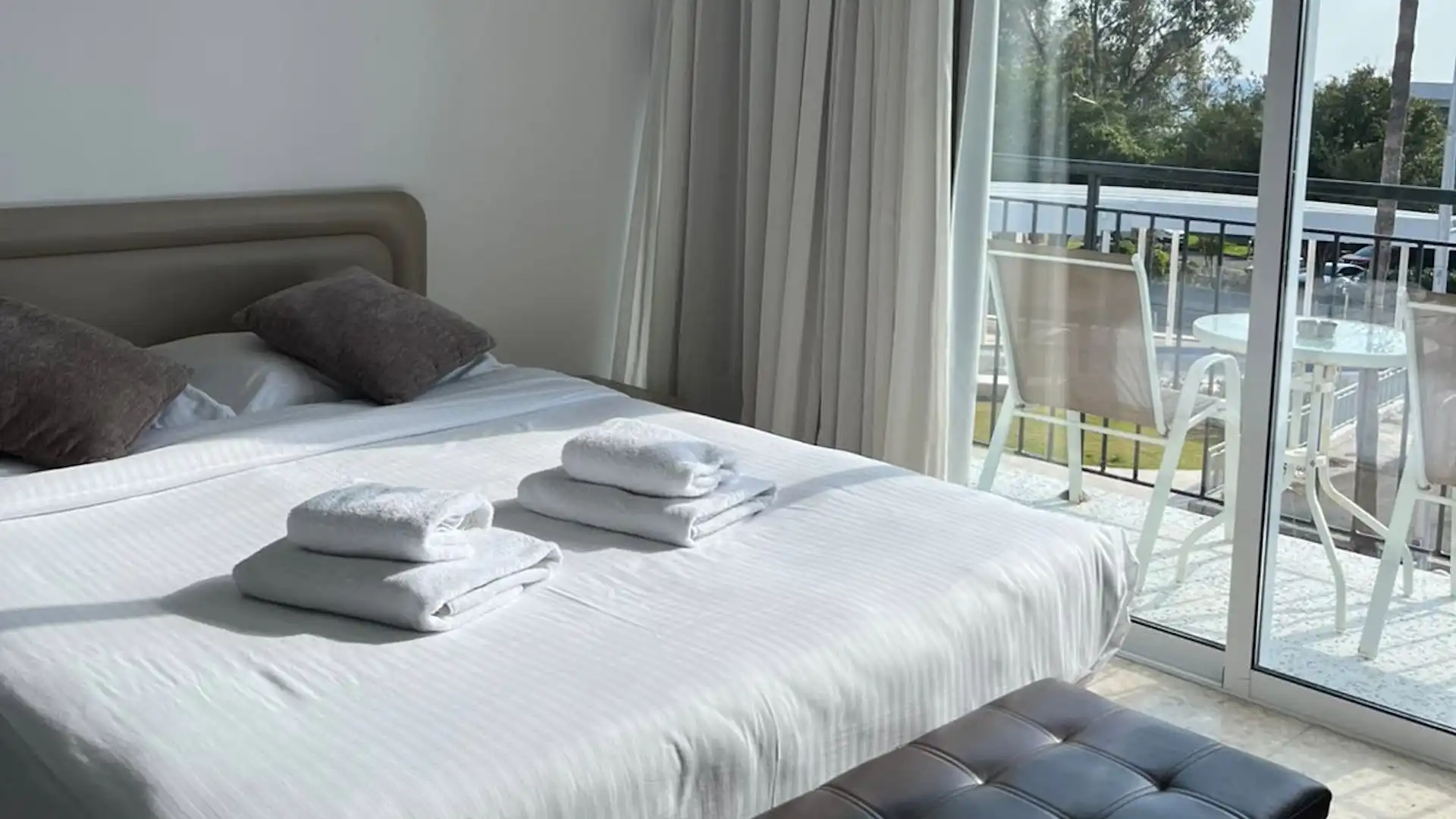 Almyria Apartments