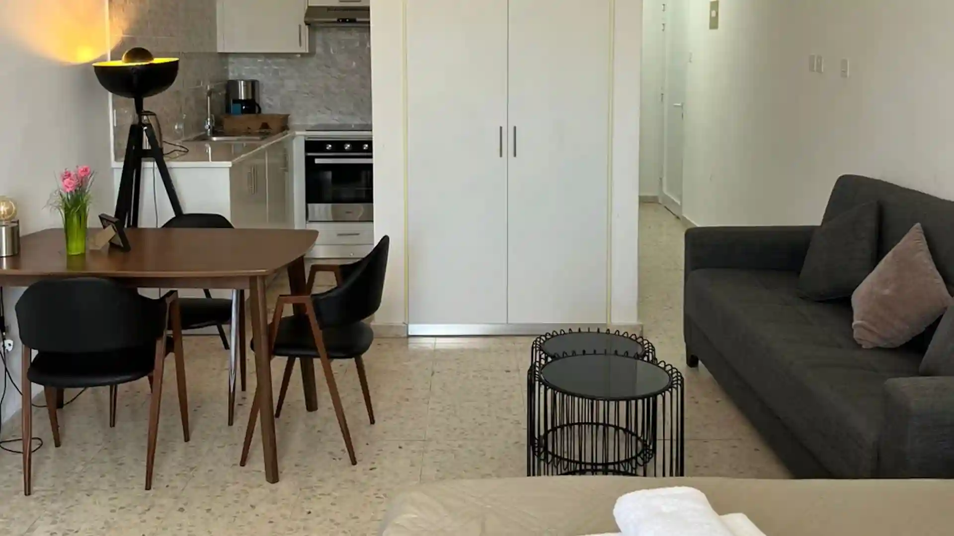 Almyria Apartments