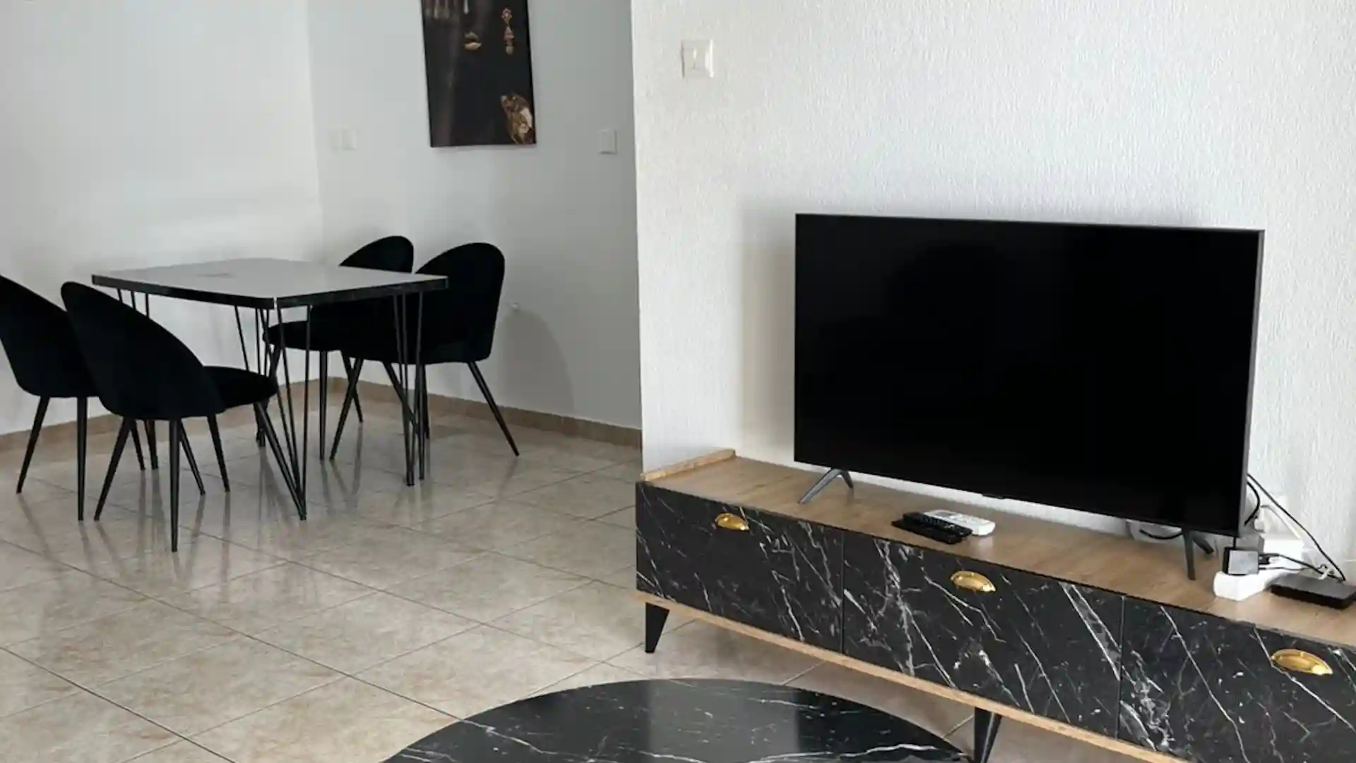Laertis Apartments